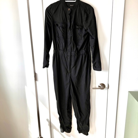 Black banana republic jumpsuit - Picture 5 of 5